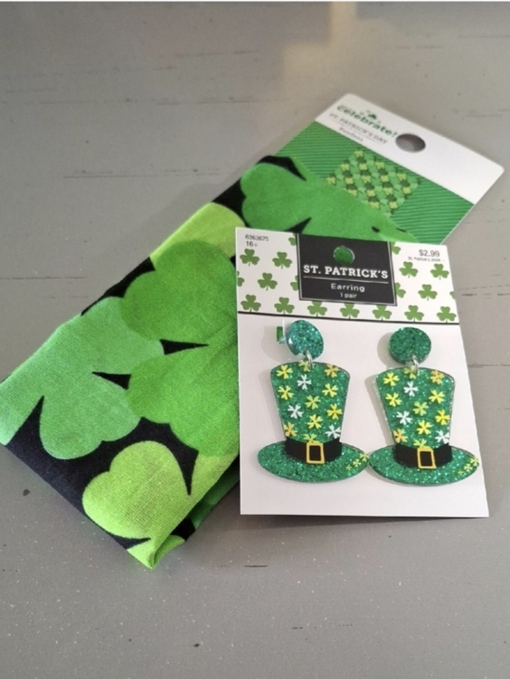 St. Patrick's Green Glitter Leprechaun Hat Earrings & Bandana/ Purse/Bag Twilly